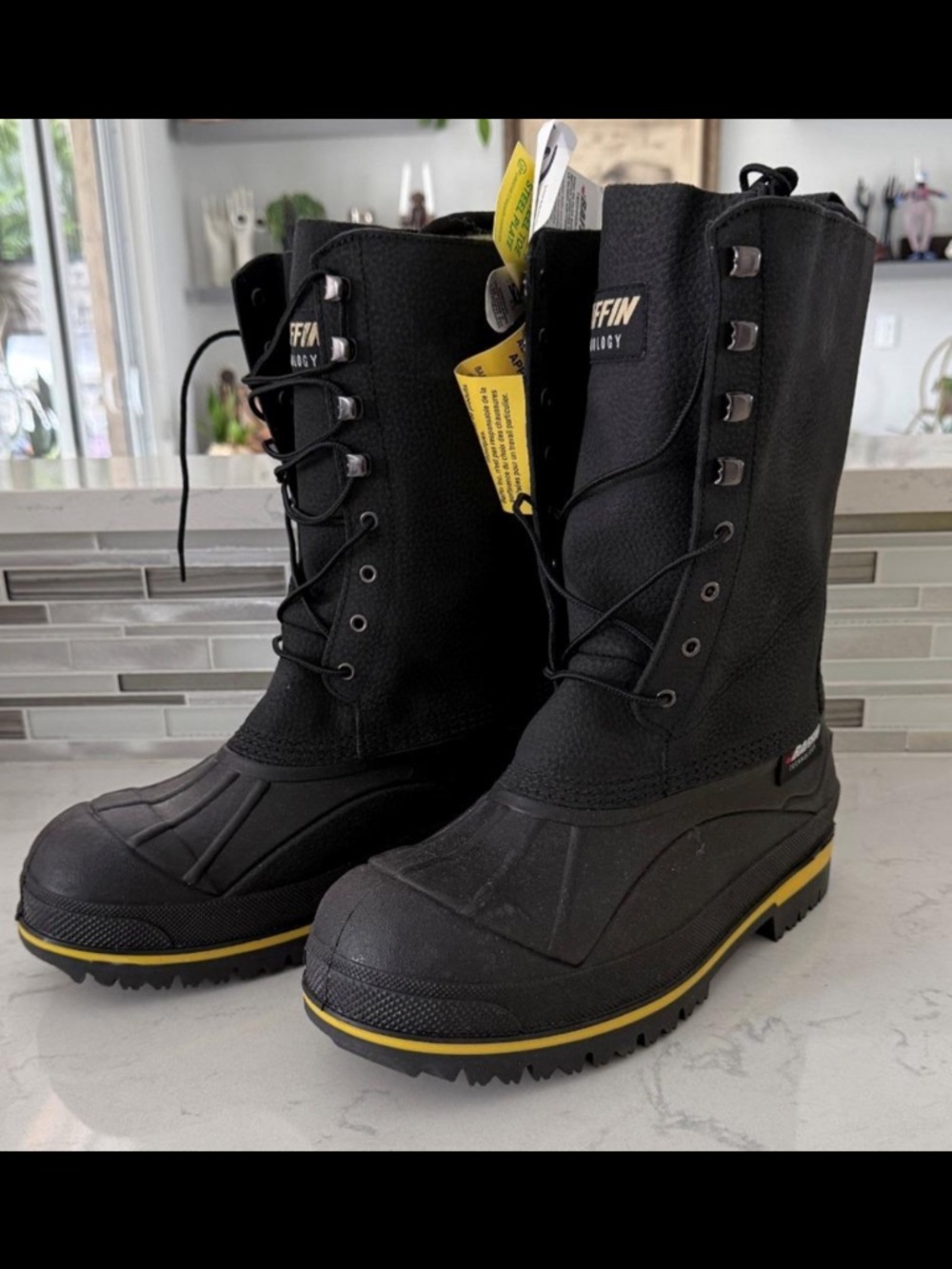 Baffin Arctic Steel Toe & Steel Plate Work Boot | Size 9 | Grade 1 | NWT Canada